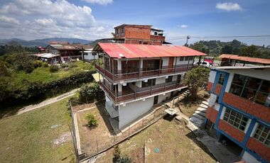 VENTA de CASA COMERCIAL en SANTA ROSA DE CABAL
