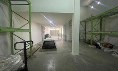 Bodega comercial en Renta en Av San Pedro, Irapuato, Gto.