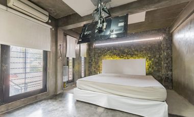 PH 4 AMBIENTES AL FRENTE CON PATIO, TERRAZA Y DOS COCHERAS RAMOS MEJÍA