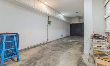 PH 4 AMBIENTES AL FRENTE CON PATIO, TERRAZA Y DOS COCHERAS RAMOS MEJÍA