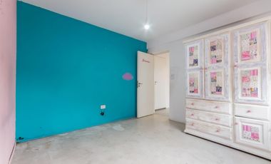 PH 4 AMBIENTES AL FRENTE CON PATIO, TERRAZA Y DOS COCHERAS RAMOS MEJÍA