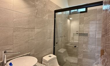 Casa de 4 Recámaras Zona Norte Residencial Colima ZENTRALIA Coto Privado