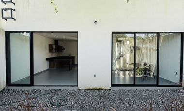 Casa de 4 Recámaras Zona Norte Residencial Colima ZENTRALIA Coto Privado
