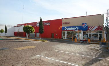 EN RENTA  LOCAL COMERCIAL EN PLAZA  VIA  MORELOS