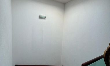 CASA A UNA LADO PLAZA CINEPOLIS TARIMBARO SEMINUEVA, FRACC PRIVADO CON ACABADOS