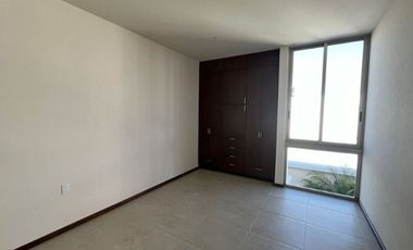 Casa en venta Altozano, coto privado con vigilancia y áreas verdes arboladas