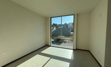 Casa en venta Altozano, coto privado con vigilancia y áreas verdes arboladas