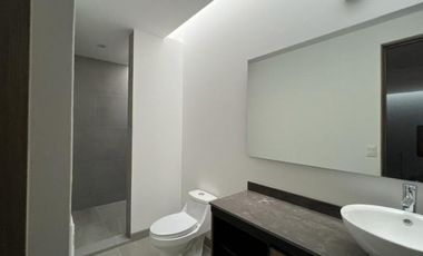 CASA EN PREVENTA FRACC LOMALTA, TRES MARÍAS Casa club, gimnasio, canchas, juegos