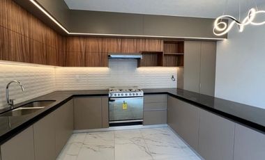 Casa en venta Altozano, Fracc. privado con vigilancia y áreas verdes, recámara e