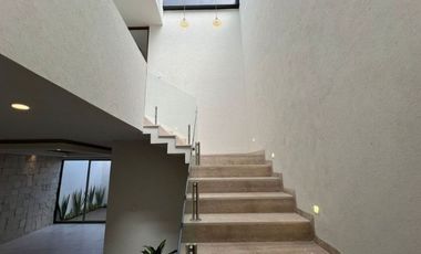 Casa en venta Altozano, Fracc. privado con vigilancia y áreas verdes, recámara e