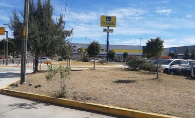 TERRENO COMERCIAL SOBRE PERIFÉRICO,EN ESQUINA EXCELENTE UBICACIÓN COMERCIAL
