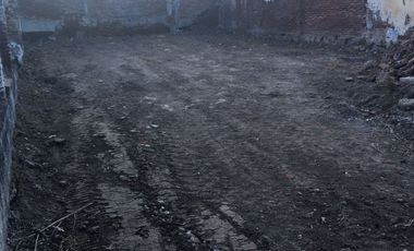 SE RENTA TERRENO CON MUY BUENA UBICACIÓN, AFLUENCIA VEHICULAR Y PEATONAL.