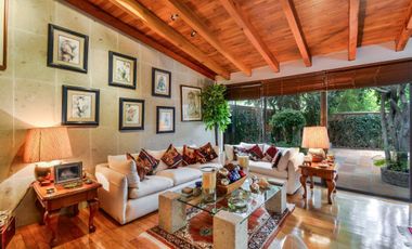RESIDENCIA EN VENTA EN  LA HERRADURA