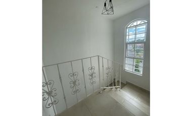 SE VENDE DUPLEX , POR ESTRENAR LA CHORRERA