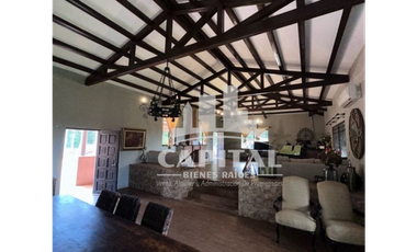 Hotel Boutique en Venta Cerca del Lago de Cerro Azul en Panamá.