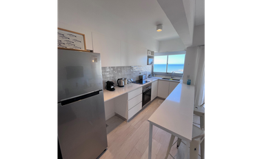 Departamento 2 amb con cochera. Zona Varese