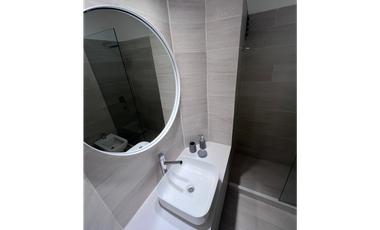 Departamento 2 amb con cochera. Zona Varese