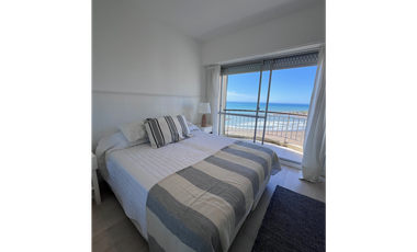 Departamento 2 amb con cochera. Zona Varese