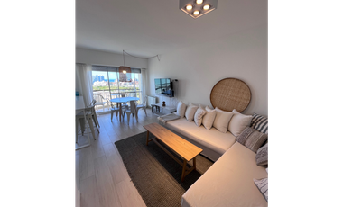 Departamento 2 amb con cochera. Zona Varese