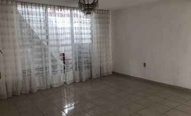 Casa en renta en Cumbres del Valle