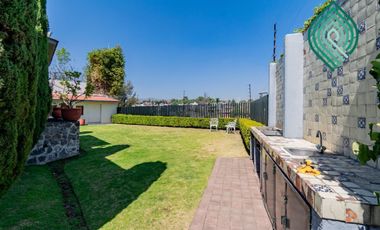 CASA EN VENTA EN BOSQUES DE LAS LOMAS