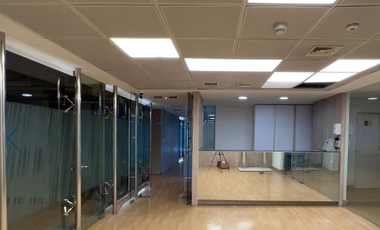 Oficina en Arriendo en Huerfanos con San Antonio