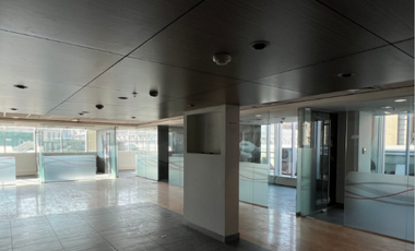 Oficina en Arriendo en Huerfanos con San Antonio