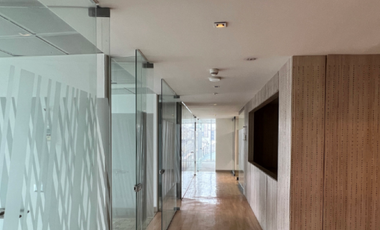 Oficina en Arriendo en Huerfanos con San Antonio