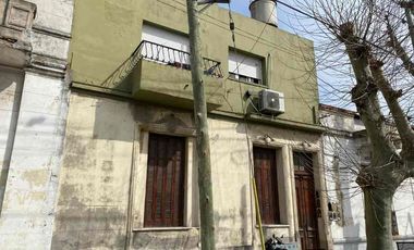 Departamento Tipo Casa en venta en Avellaneda Este
