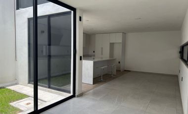 Venta de Casa Nueva en San Mateo Atenco.