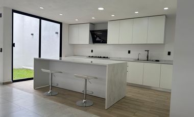 Venta de Casa Nueva en San Mateo Atenco.