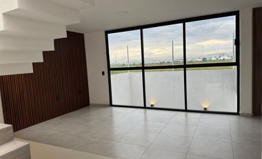 Venta de Casa Nueva en San Mateo Atenco.