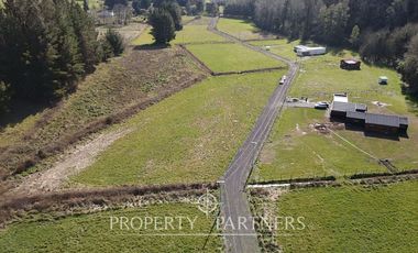 Se vende terreno de 6.062 m2 aproximados, dentro de condominio ubicado en Pumalal a 8 km aprox de carretera