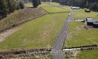 Se vende terreno de 6.062 m2 aproximados, dentro de condominio ubicado en Pumalal a 8 km aprox de carretera
