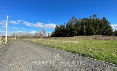 Se vende terreno de 6.062 m2 aproximados, dentro de condominio ubicado en Pumalal a 8 km aprox de carretera