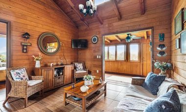 Casa Eva, El Tuito