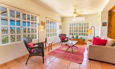Casa Hibiscus Las Brisas