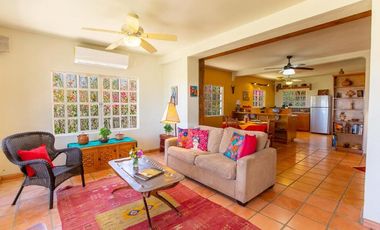 Casa Hibiscus Las Brisas