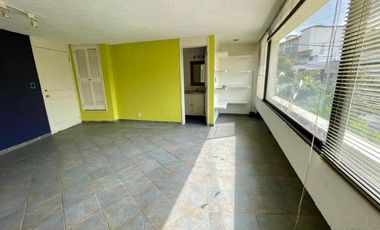 VENDO CASA EN LOMAS DE TECAMACHALCO