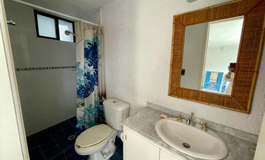 VENDO CASA EN LOMAS DE TECAMACHALCO