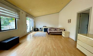 VENDO CASA EN LOMAS DE TECAMACHALCO