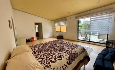 VENDO CASA EN LOMAS DE TECAMACHALCO