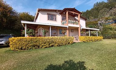 Casa-Finca en Venta Ubicado en Guarne Codigo 1928
