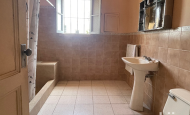 TERRENO RDB EN VENTA EN ESQUINA A PASOS DEL GOLF SAN ISIDRO
