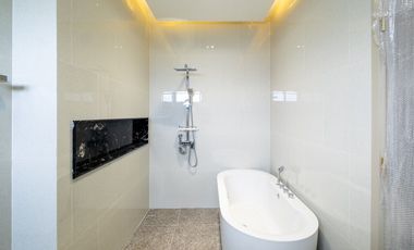 5 Bedroom Villa for sale in San Na Meng, Chiang Mai