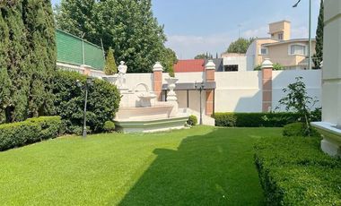 Casa en venta en Jardines de La Montaña