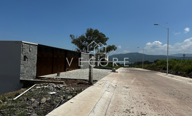 TERRENO FRENTE A LAGO DE CHAPALA EN TUXCUECA, JALISCO