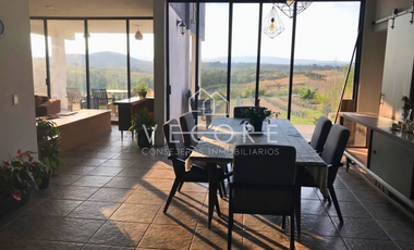 CASA EN VENTA EN HACIENDA LA HERRADURA, ZAPOPAN