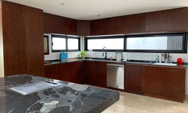Casa en Venta en Privada CHAACTUN, Chablekal con Paneles Solares