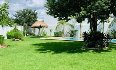 Casa en Venta en Privada CHAACTUN, Chablekal con Paneles Solares